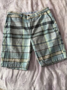 Tommy Hilfiger Teen Fit Shorts – Men’s Size 32